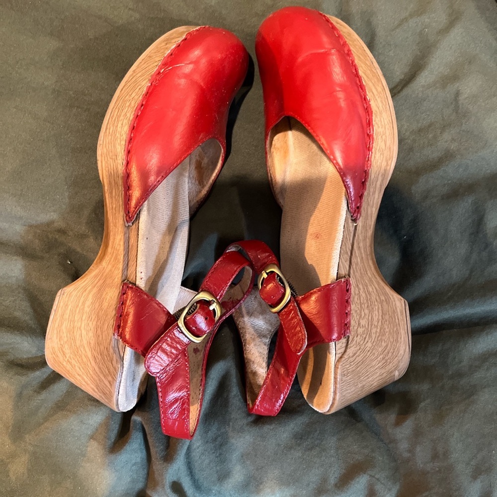Dansko red Mary janes